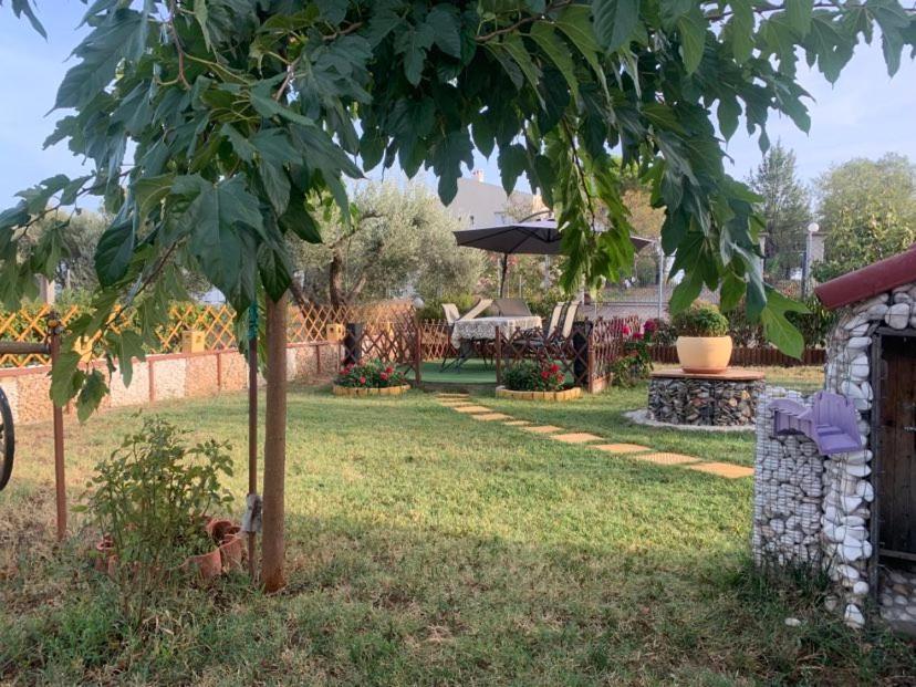Dora'S Garden Villa Alexandroupoli Exterior photo